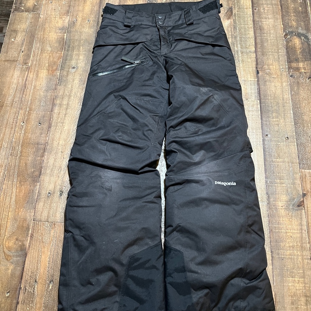 Patagonia boys Black snow pants Pants.